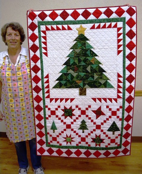 Georgiann Morrissey - Christmas Wallhanging